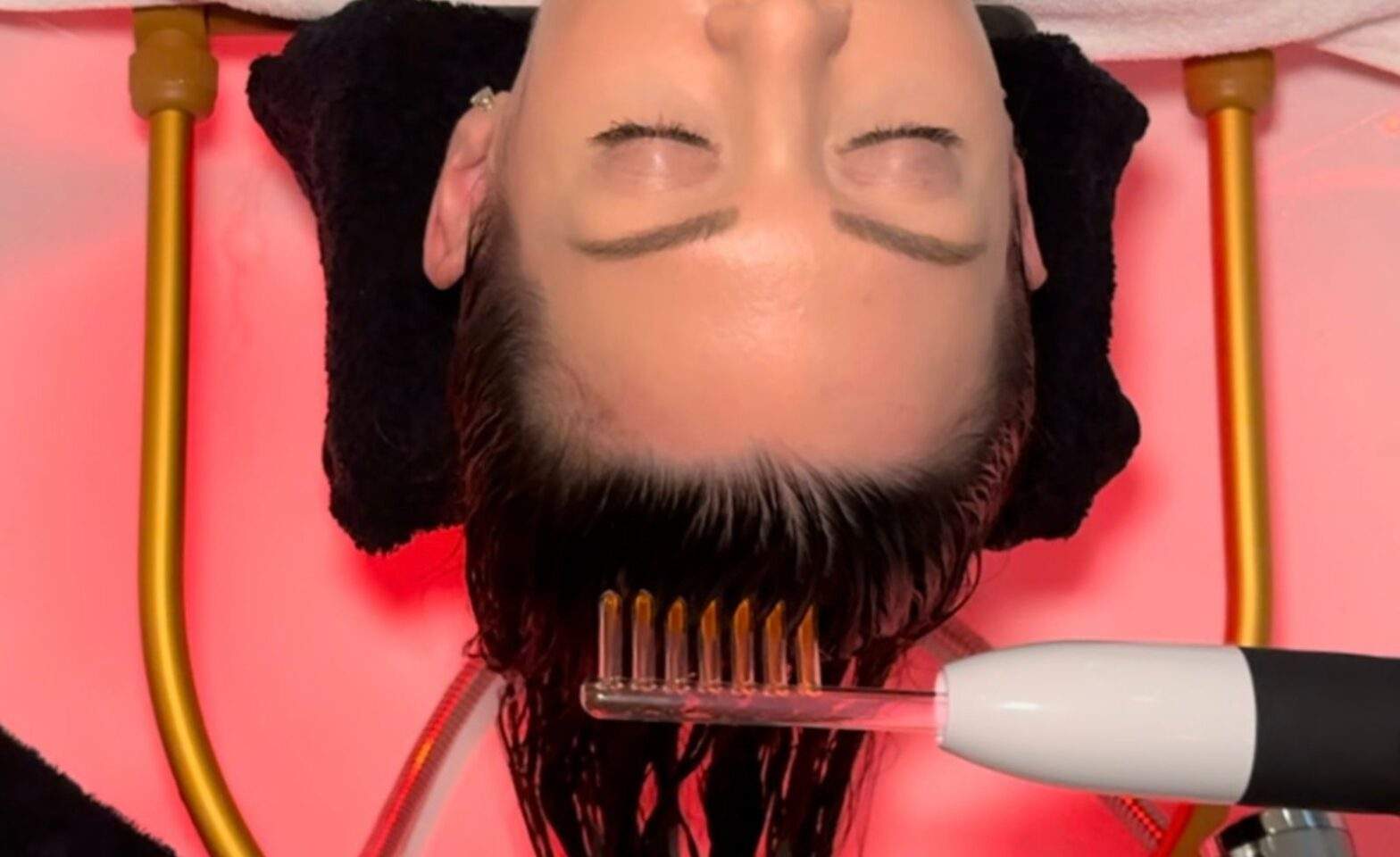 Featured image for post: The Perfect Facial Complement: The Flawless Head Spa Experience